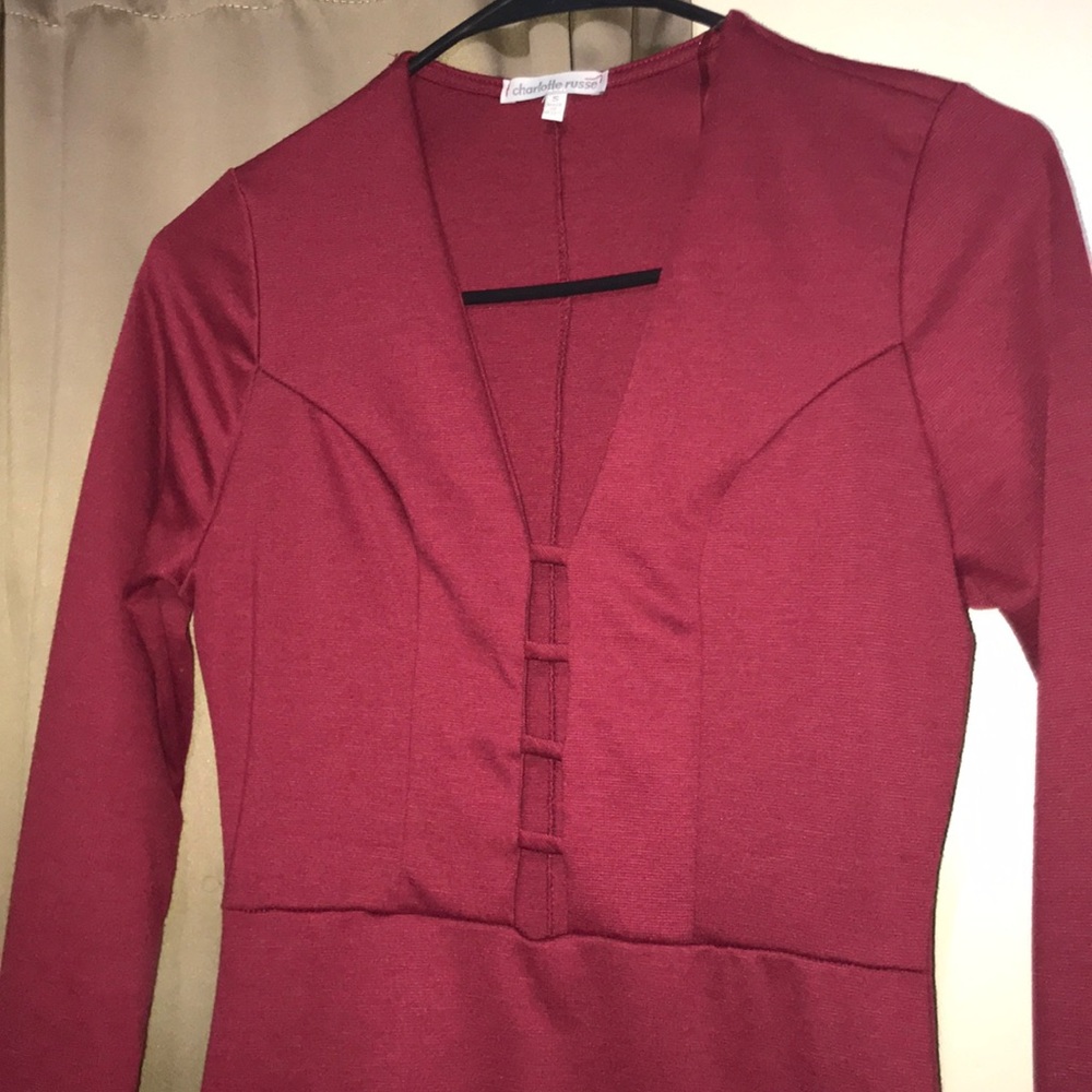 Dark red dress - Picture 3 of 3